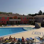 Appartement Lovely With Fenced Garden And Pool *